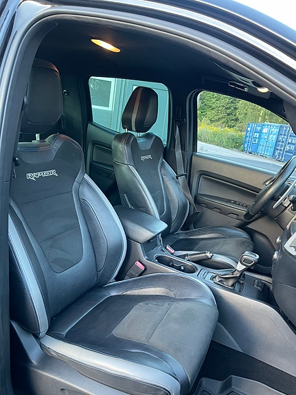 Ford Ranger Raptor 15 of 30