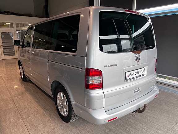 Volkswagen Multivan 10 of 30