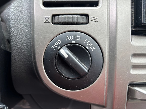 Nissan X-Trail 16 of 22
