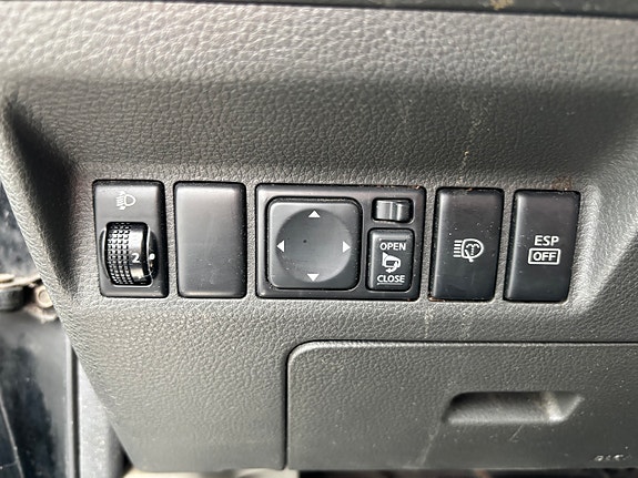 Nissan X-Trail 14 of 22