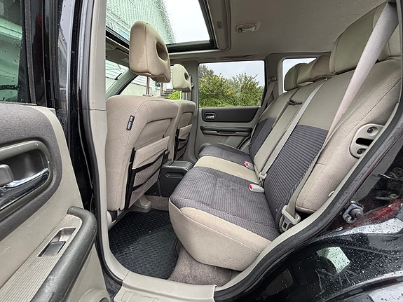 Nissan X-Trail 9 of 22