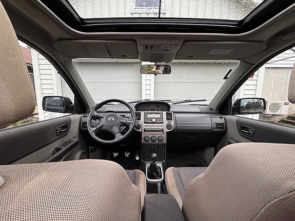 Nissan X-Trail 10 of 22