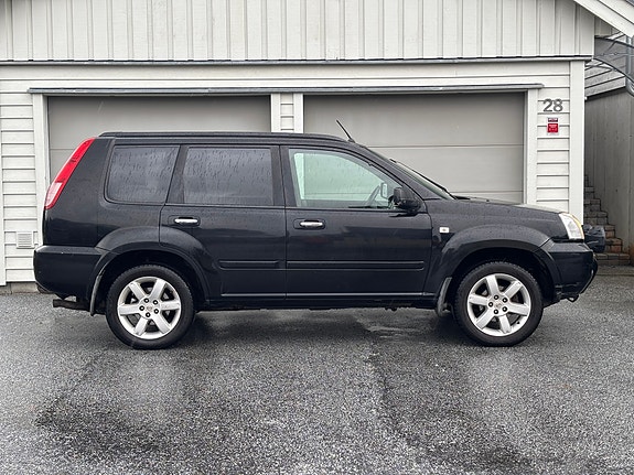 Nissan X-Trail 5 of 22