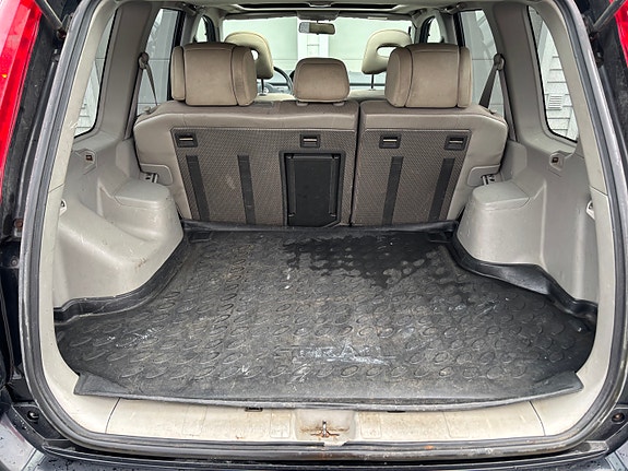 Nissan X-Trail 8 of 22