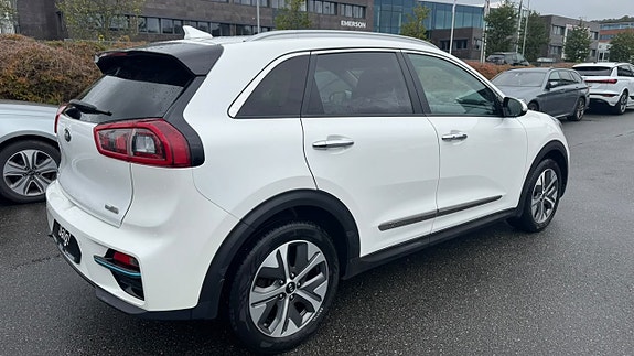 Kia e-Niro 4 of 29
