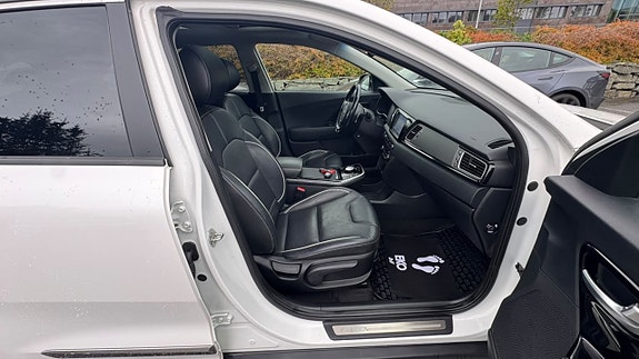 Kia e-Niro 22 of 29