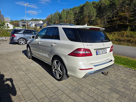 Mercedes-Benz ML350 5 of 29