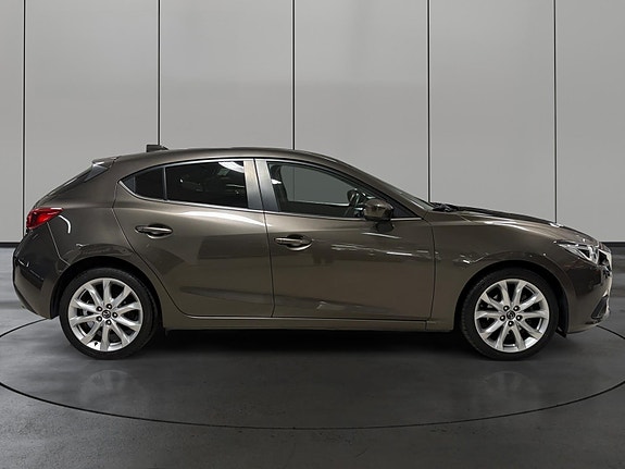 Mazda 3 6 of 26