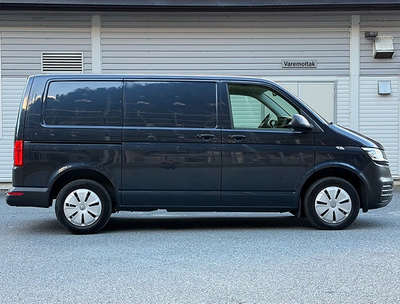 Volkswagen Transporter 2 of 30