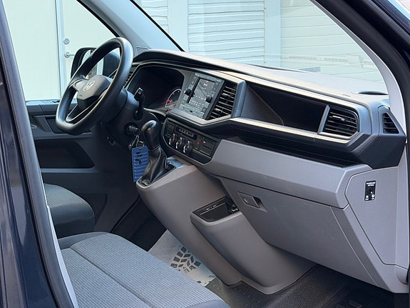 Volkswagen Transporter 18 of 30