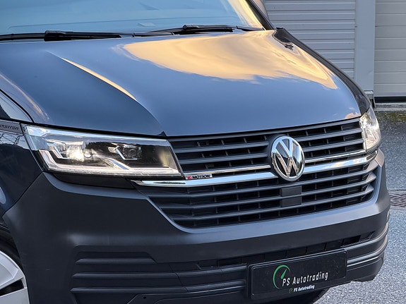 Volkswagen Transporter 11 of 30