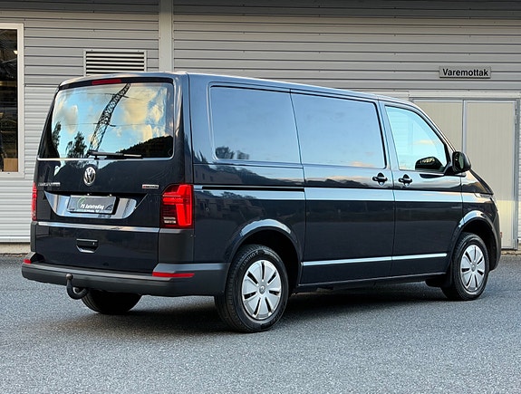Volkswagen Transporter 6 of 30