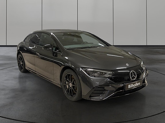 Mercedes-Benz EQE350 6 of 30