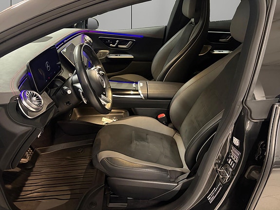 Mercedes-Benz EQE350 9 of 30