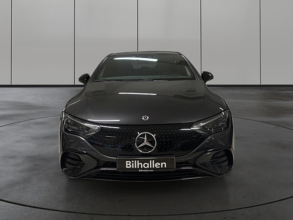 Mercedes-Benz EQE350 7 of 30