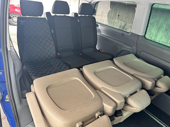 Mercedes-Benz Vito 111 24 of 30