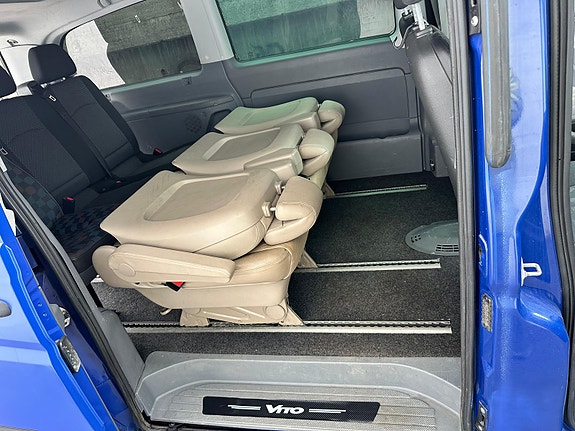 Mercedes-Benz Vito 111 23 of 30