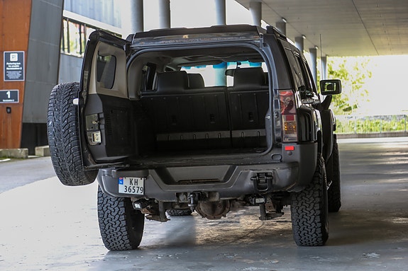 Hummer H3 15 of 18