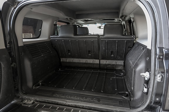 Hummer H3 16 of 18