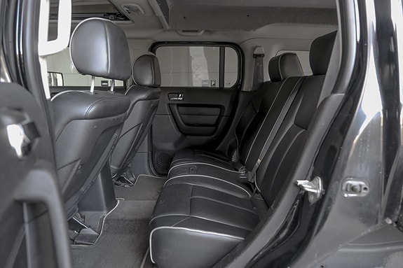 Hummer H3 17 of 18