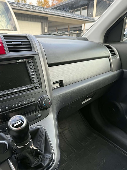 Honda CR-V 8 of 16