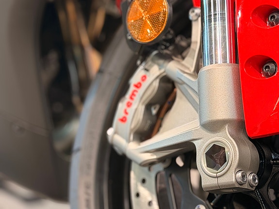 Yamaha R9 70TH EDITION // Med eksos og avslag på sykkelen 14 of 27