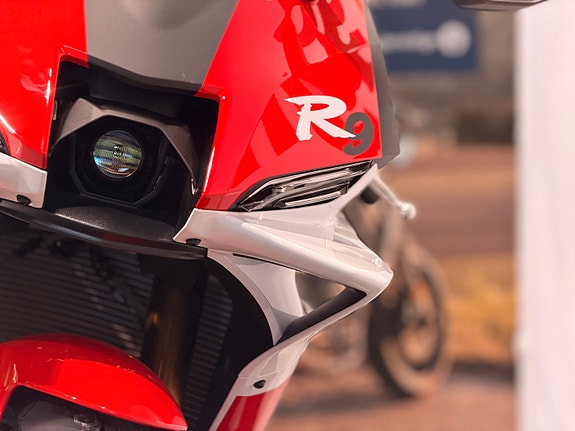 Yamaha R9 70TH EDITION // Med eksos og avslag på sykkelen 16 of 27