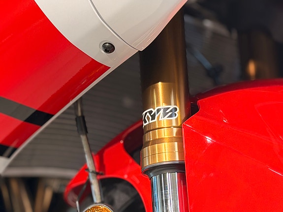 Yamaha R9 70TH EDITION // Med eksos og avslag på sykkelen 13 of 27
