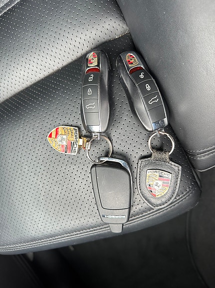 Porsche Macan 27 of 29