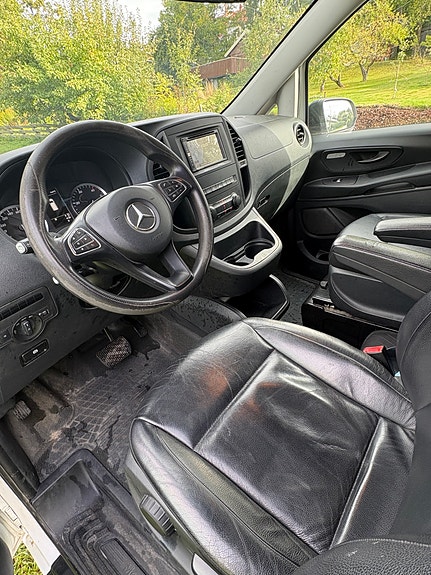 Mercedes-Benz Vito 114 7 of 12
