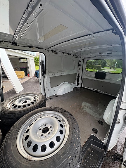 Mercedes-Benz Vito 114 11 of 12
