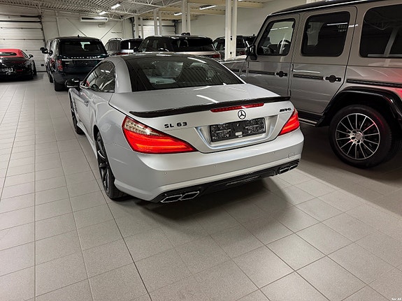 Mercedes-Benz SL63 5 of 25