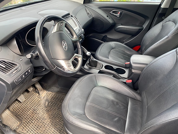 Hyundai ix35 10 of 24