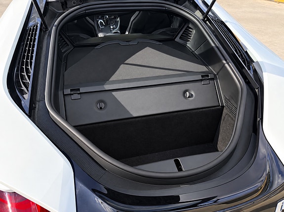 BMW i8 12 of 21
