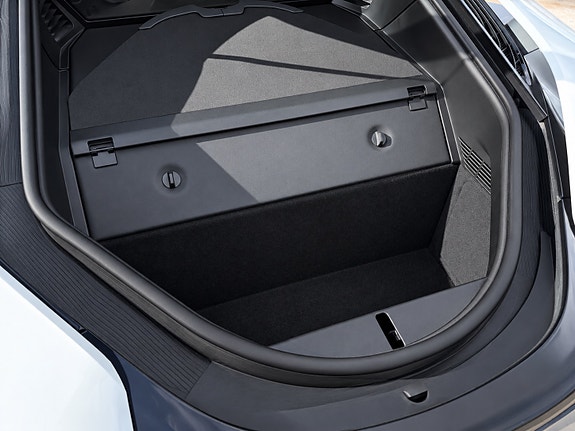 BMW i8 15 of 21