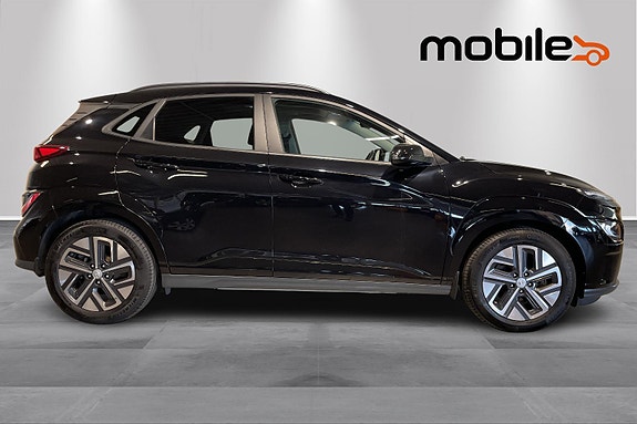 Hyundai Kona 2 of 28