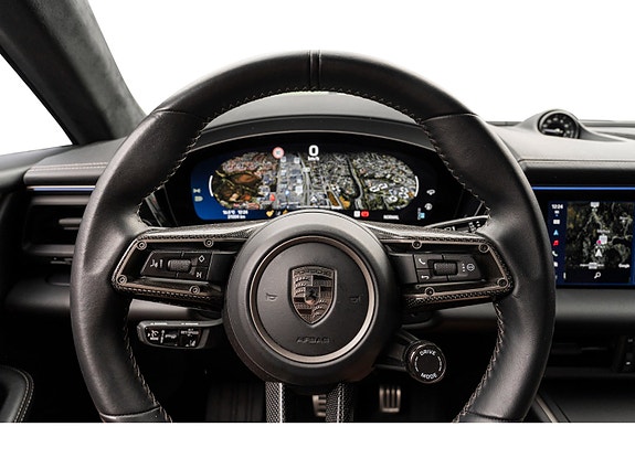 Porsche Macan 10 of 30