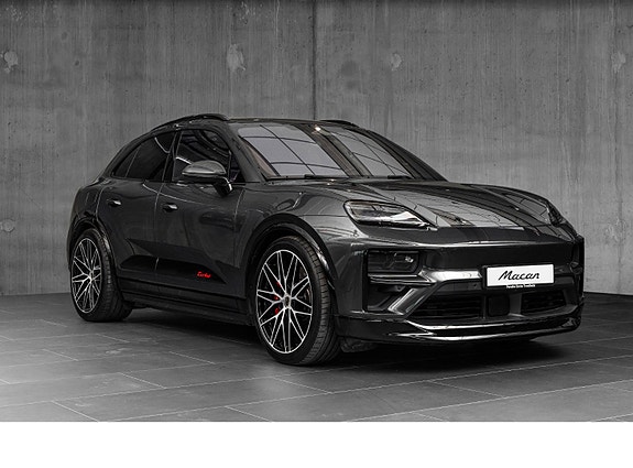 Porsche Macan 9 of 30