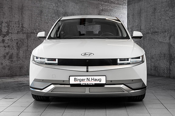 Hyundai Ioniq 5 3 of 30
