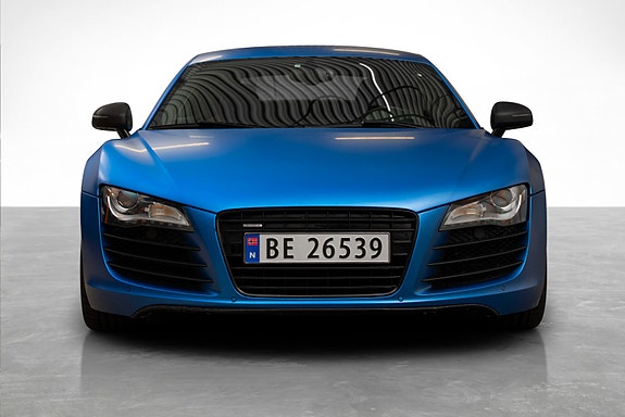 Audi R8 2 of 30