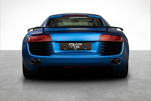 Audi R8 5 of 30