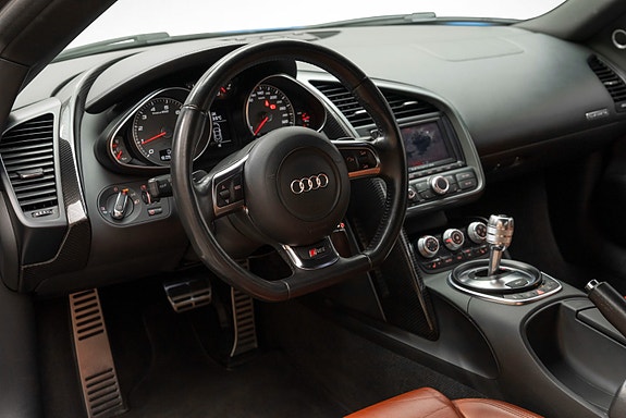 Audi R8 12 of 30