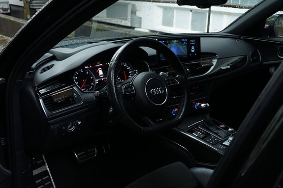 Audi RS6 12 of 29