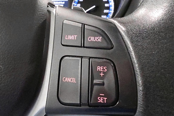 Suzuki SX4 S-Cross 16 of 26