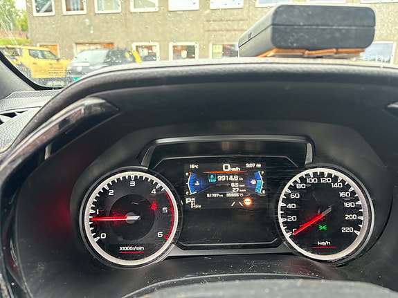Isuzu D-max 4 of 6