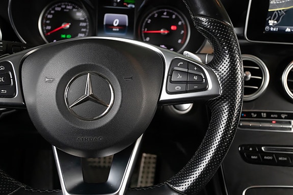 Mercedes-Benz GLC350 e 17 of 23