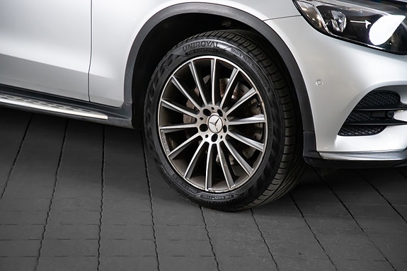 Mercedes-Benz GLC350 e 6 of 23