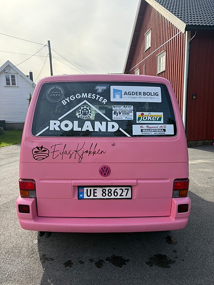 Volkswagen Caravelle 4 of 15