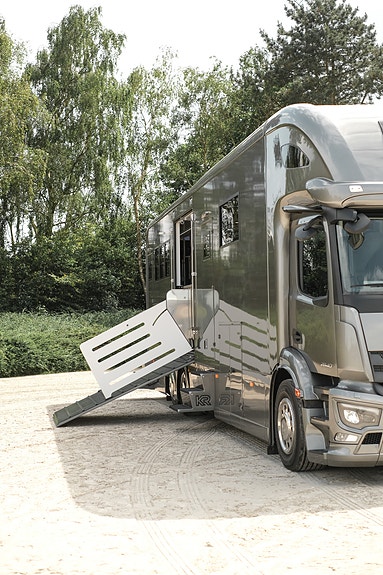 Mercedes-Benz KR Professional 7 hester 7 of 21