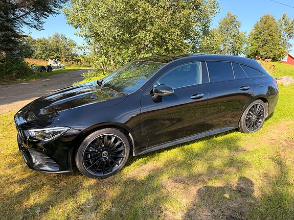 Mercedes-Benz CLA250 e 2 of 17